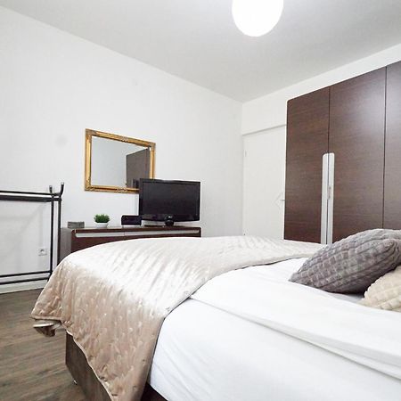 Old Town Elegance Sarajevo Apartment ภายนอก รูปภาพ
