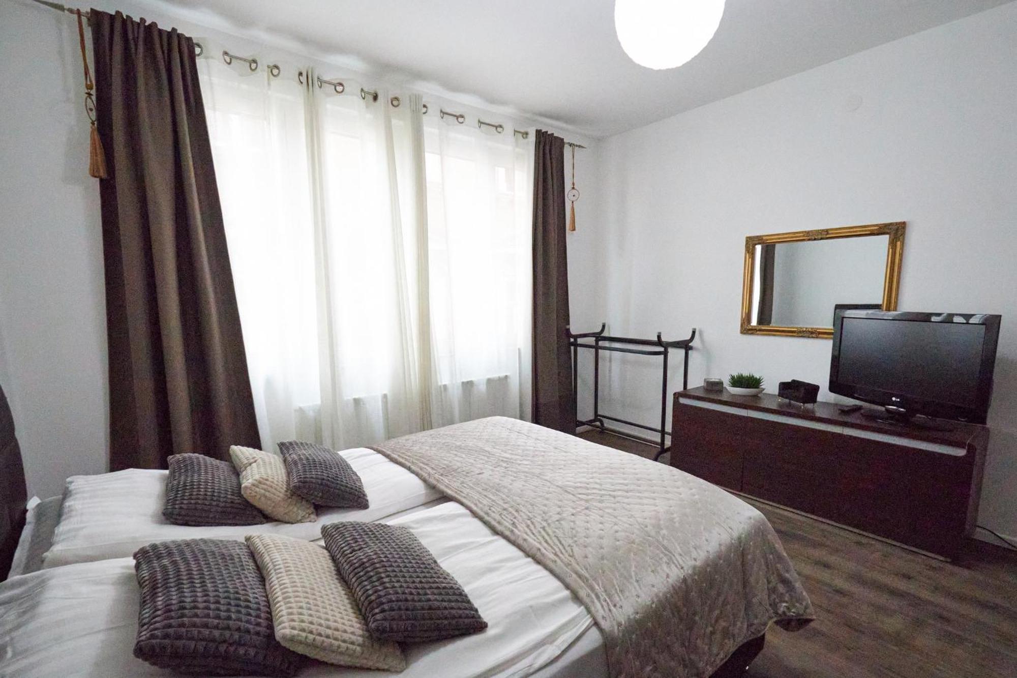 Old Town Elegance Sarajevo Apartment ภายนอก รูปภาพ