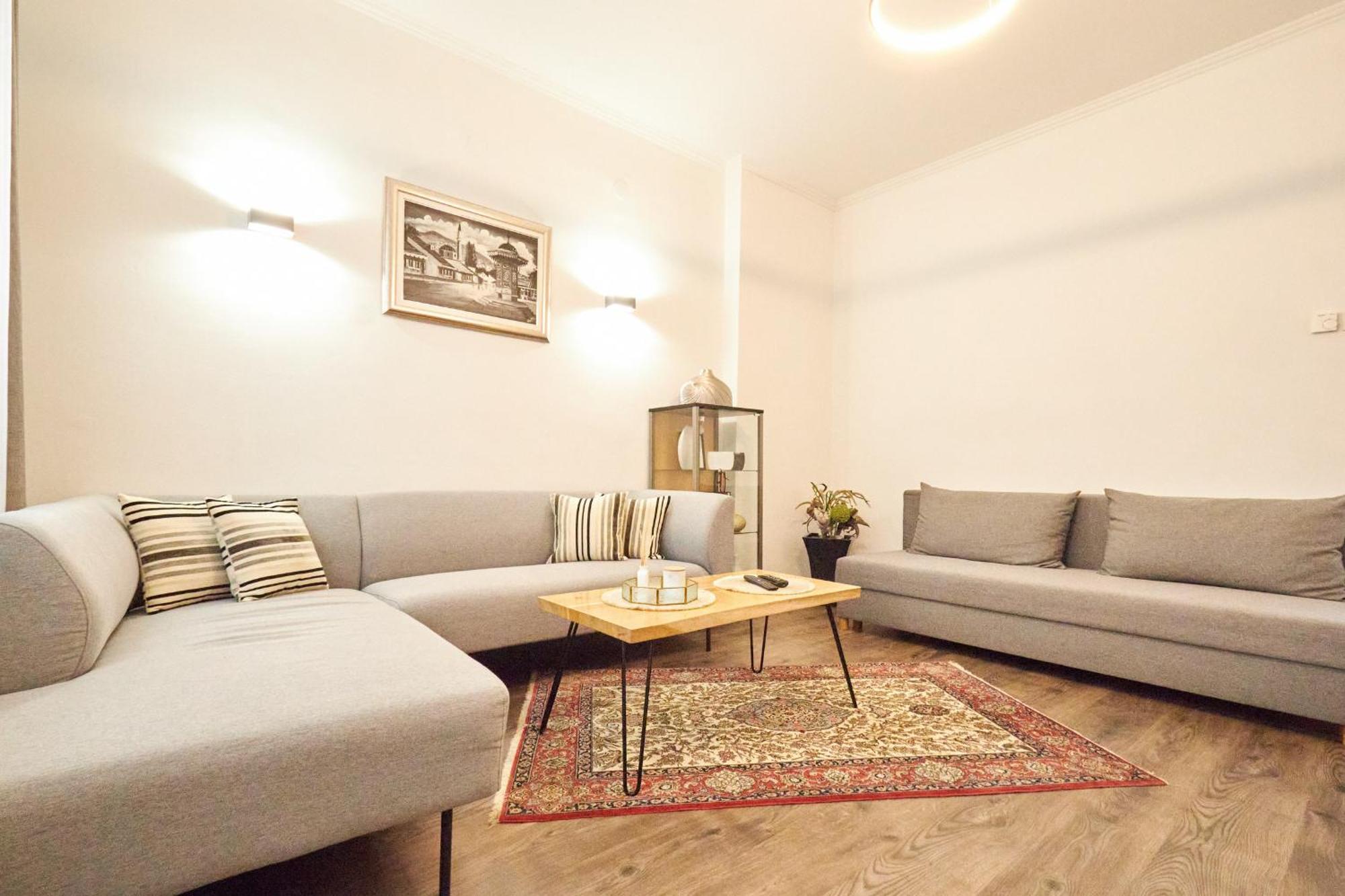 Old Town Elegance Sarajevo Apartment ภายนอก รูปภาพ